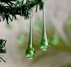 Green Glass Chandelier Drop Ornaments - Christmas Tree Ornaments - Set of 20